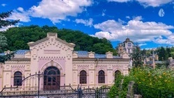 Допсредства направят на зарплаты ставропольских бюджетников и финансирование социальных объектов региона