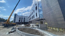 Строительство нового корпуса кисловодской больницы на улице Кутузова выполнено на 50%