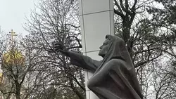 Дороги к мемориалам ВОВ ремонтируют в Кисловодске ко Дню Победы