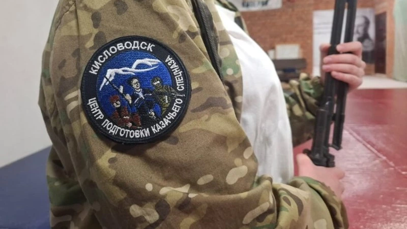 Участник СВО провёл занятия в Центре подготовки казачьего спецназа Кисловодска