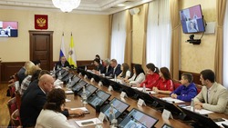 Губернатор Ставрополья обсудил будущие проекты с активистами «Движения первых»