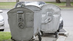 Личные автомобили жителей Кисловодска мешают уборке мусора