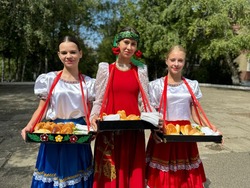 Праздничные программы проводят на избирательных участках в Кисловодске