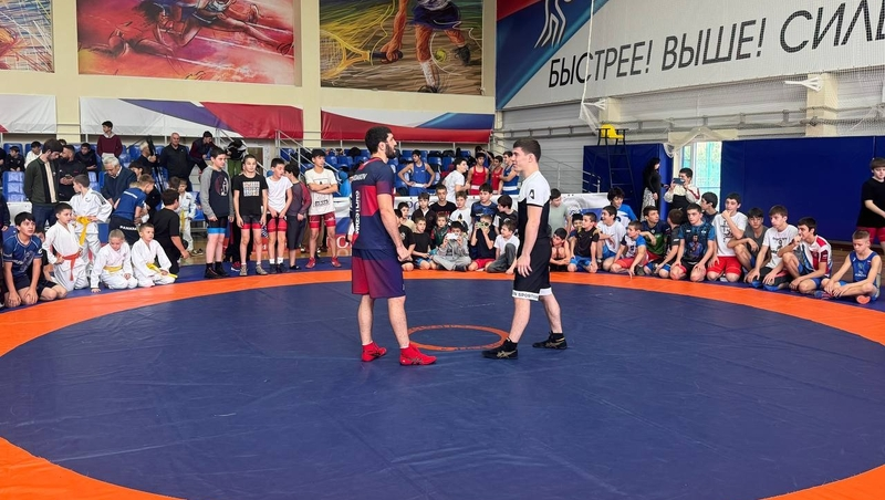 Спортивный фестиваль дружбы народов с чемпионами Олимпиады прошёл в Кисловодске