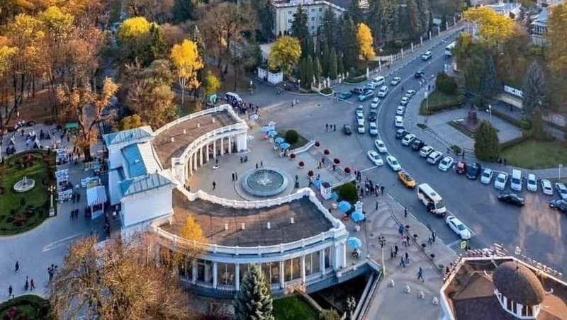 Свыше 75 тыс. автомобилей заехали в Кисловодск с 29 декабря по 3 января