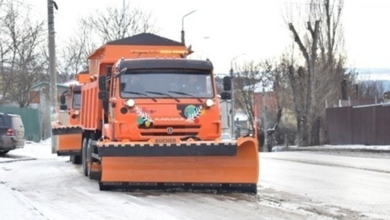 200 км дорог обработали от снега в Кисловодске