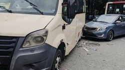 Автомобилистка столкнулась с автобусом в Кисловодске