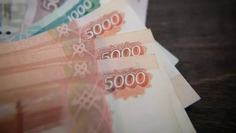 Должностное лицо оштрафовали за наём экс-госслужащего в Кисловодске