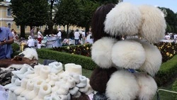 Одежду с элементами народного костюма покажут на фестивале в Кисловодске