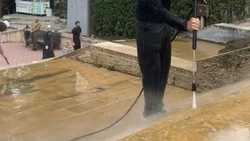 Каскадную лестницу отмыли от грязи в Кисловодске