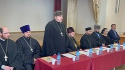 Молодёжь и духовенство обсудили воспитание в Кисловодске