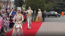 Всемирный день цирка в Кисловодске встретили музыкой и парадом