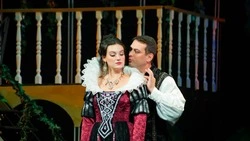 Премьера спектакля «Собака на сене» прошла в Пятигорске 8 ноября 