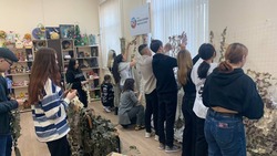 Более 200 волонтёров сплели маскировочные сети на слёте в Кисловодске